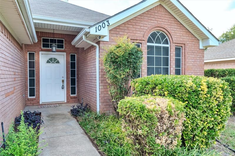 1003 Boardwalk Street, Midlothian TX 76065 - Photo 3