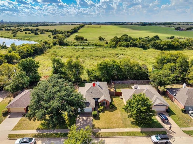 1003 Boardwalk Street, Midlothian TX 76065 - Photo 11