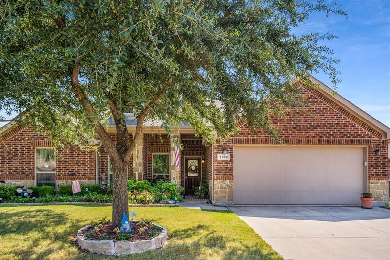 2932 Saddle Creek Drive, Fort Worth TX 76177