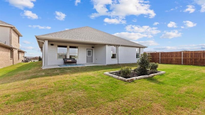 8704 RED OAK Drive, Justin TX 76247 - Photo 32