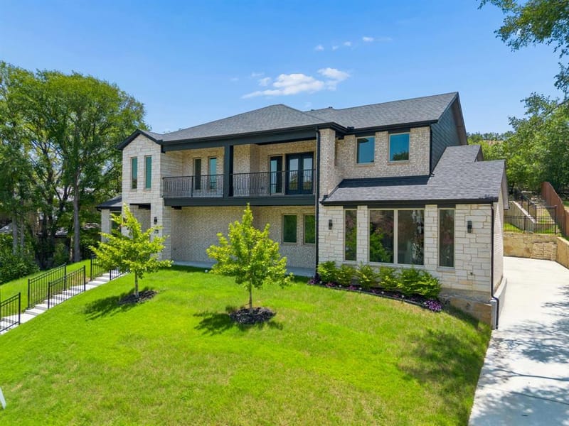 9008 Crosswind Drive, Fort Worth TX 76179