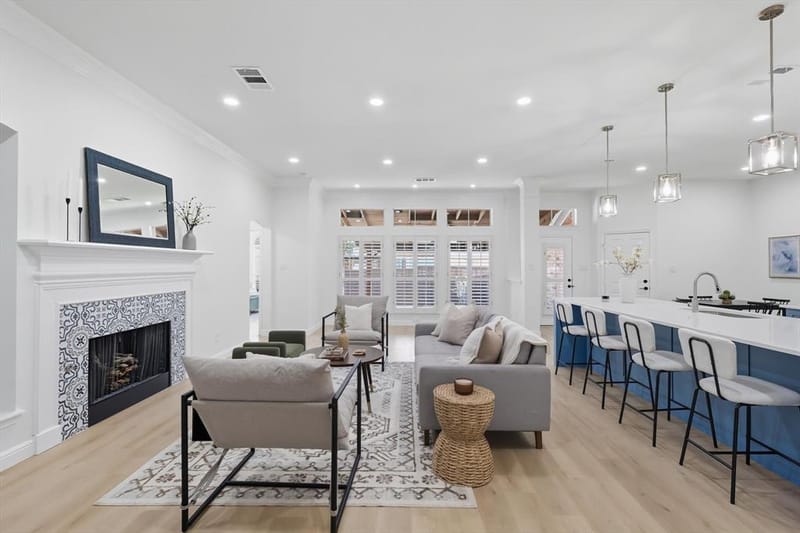 2821 Lago Vista Lane, Rockwall TX 75032