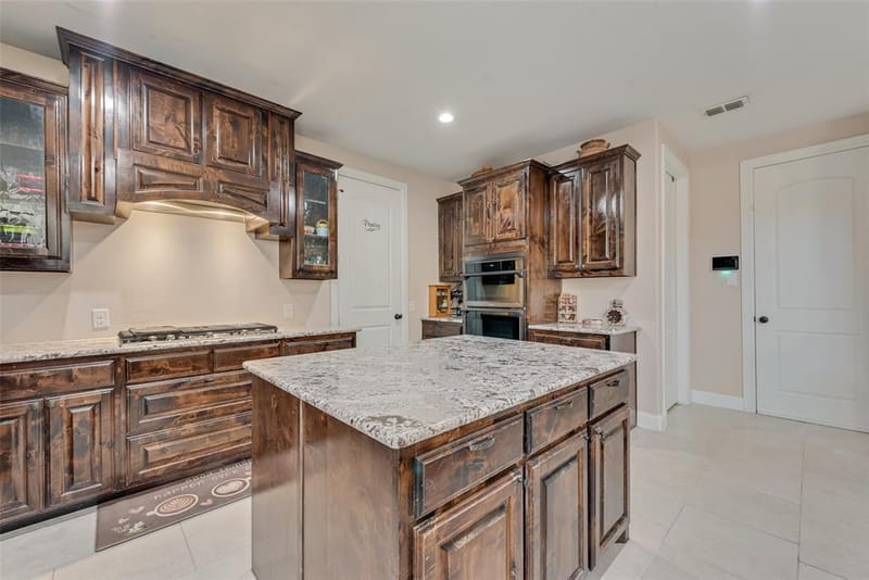 4003 Mescalero Court, Mansfield TX 76063 - Photo 11