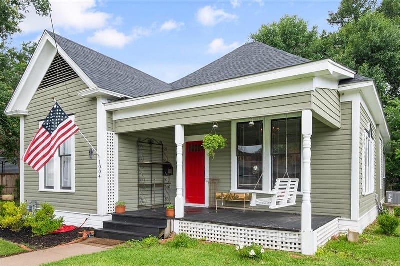 1004 W 5th Avenue, Corsicana TX 75110