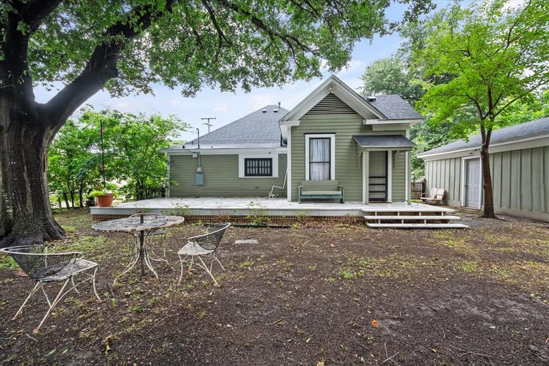 1004 W 5th Avenue, Corsicana TX 75110 - Photo 30
