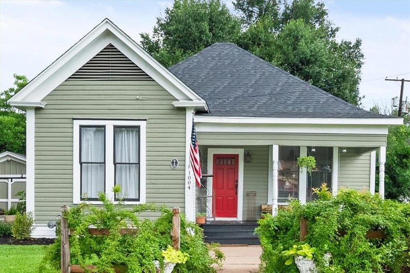 1004 W 5th Avenue, Corsicana TX 75110 - Photo 37
