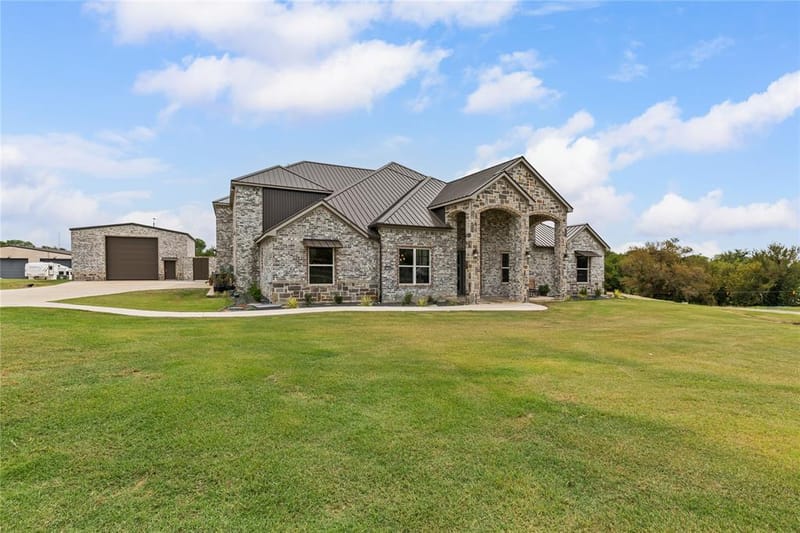 5705 Autumn Trail, Celina TX 75009 - Photo 2