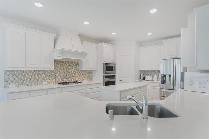 10245 Marathon Court, McKinney TX 75071 - Photo 6