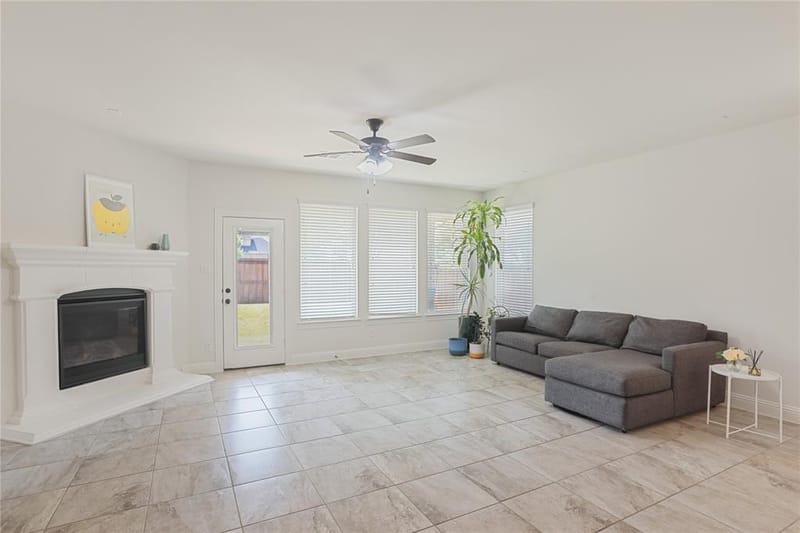 10245 Marathon Court, McKinney TX 75071 - Photo 10