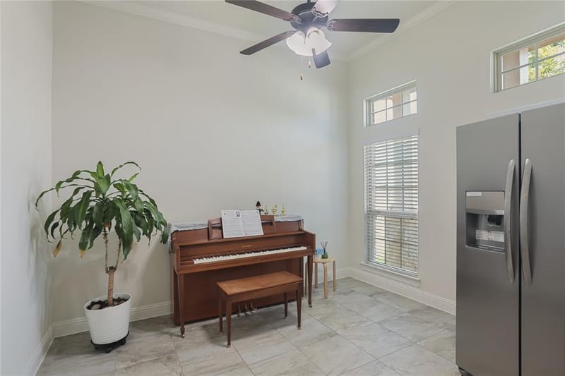 10245 Marathon Court, McKinney TX 75071 - Photo 4
