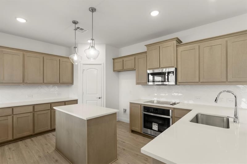 1704 Meadow Crest Drive, Aubrey TX 76227 - Photo 7