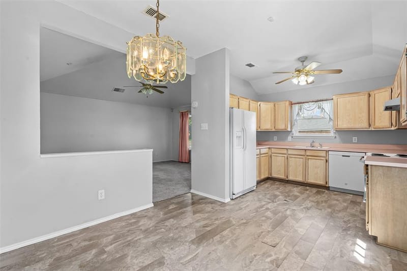 7301 Wagonwheel Road, Fort Worth TX 76133 - Photo 22
