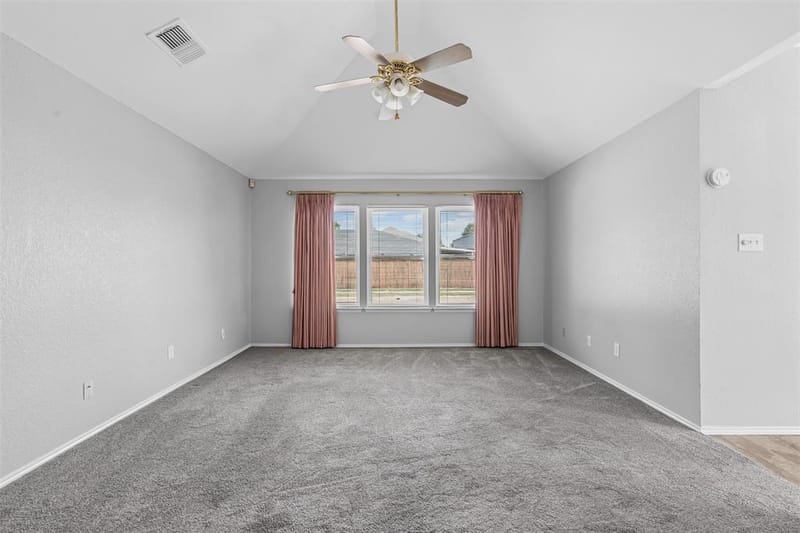 7301 Wagonwheel Road, Fort Worth TX 76133 - Photo 20