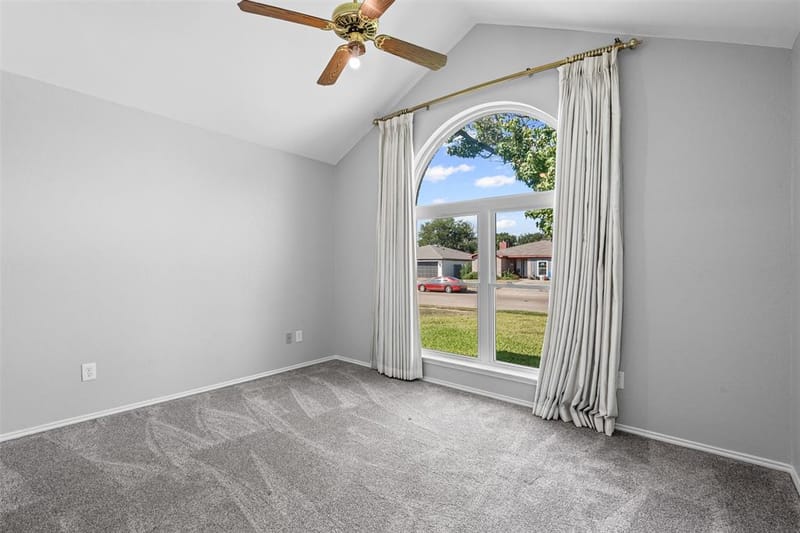 7301 Wagonwheel Road, Fort Worth TX 76133 - Photo 15