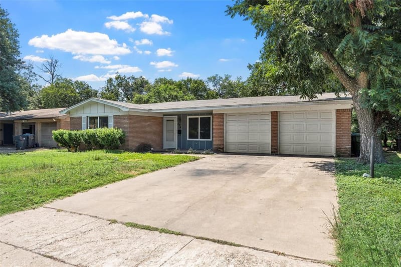 924 N 57th Street, Waco TX 76710 - Photo 2