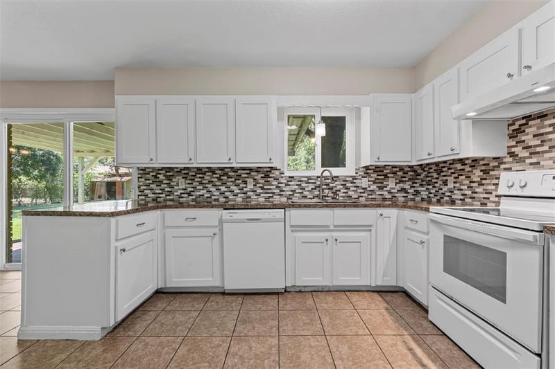 924 N 57th Street, Waco TX 76710 - Photo 13