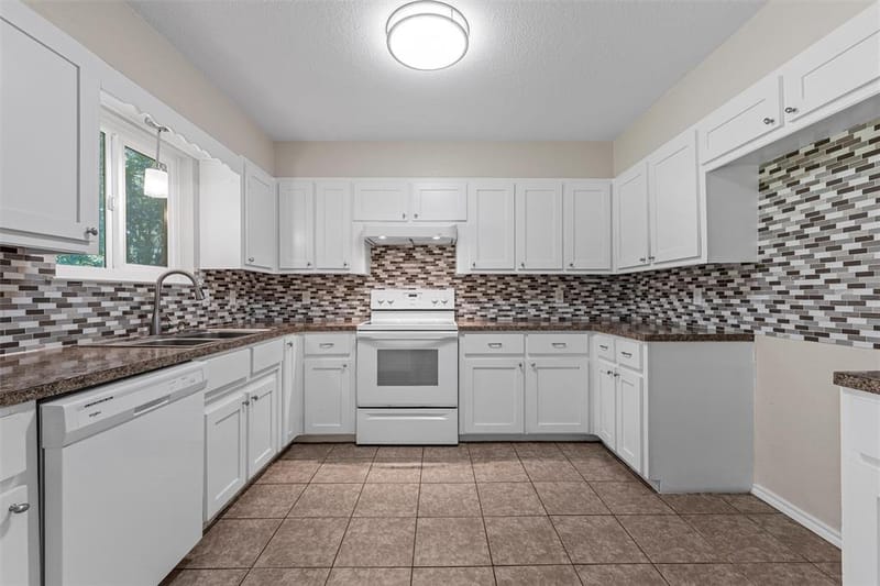 924 N 57th Street, Waco TX 76710 - Photo 11