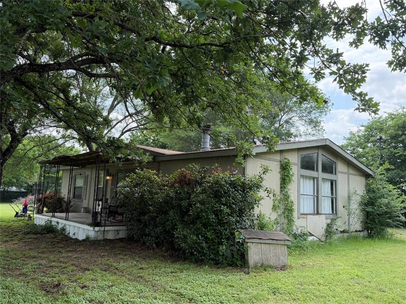 1048 Red Bird, Seven Points TX 75143 - Photo 4
