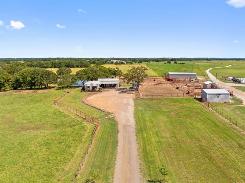 204 Cr 107, Whitesboro TX 76273 - Photo 28
