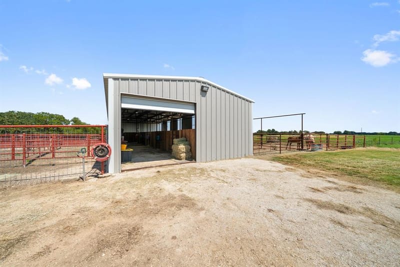 204 Cr 107, Whitesboro TX 76273 - Photo 18