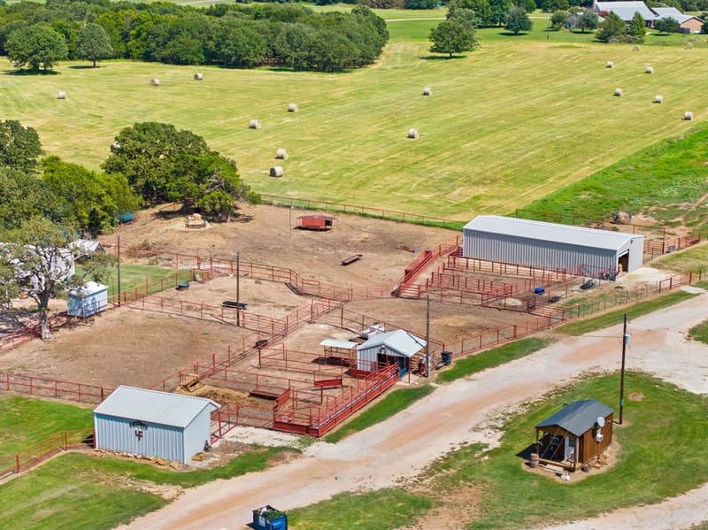 204 Cr 107, Whitesboro TX 76273 - Photo 29
