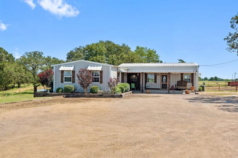 204 Cr 107, Whitesboro TX 76273 - Photo 4