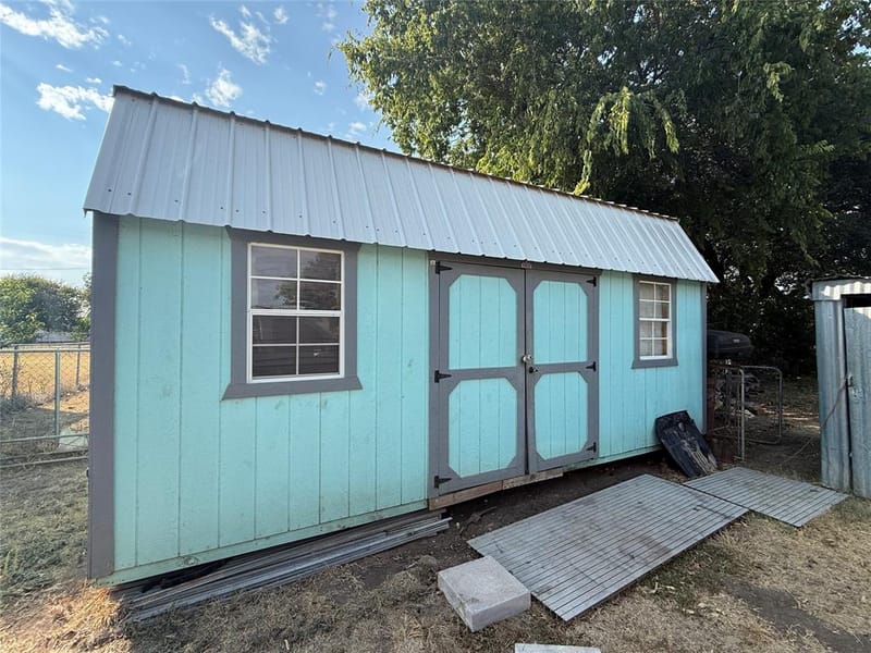 414 E Harris Street, Dublin TX 76446 - Photo 9