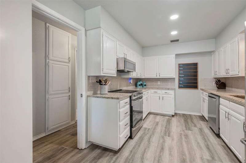 4600 Birch Street, Flower Mound TX 75028 - Photo 9
