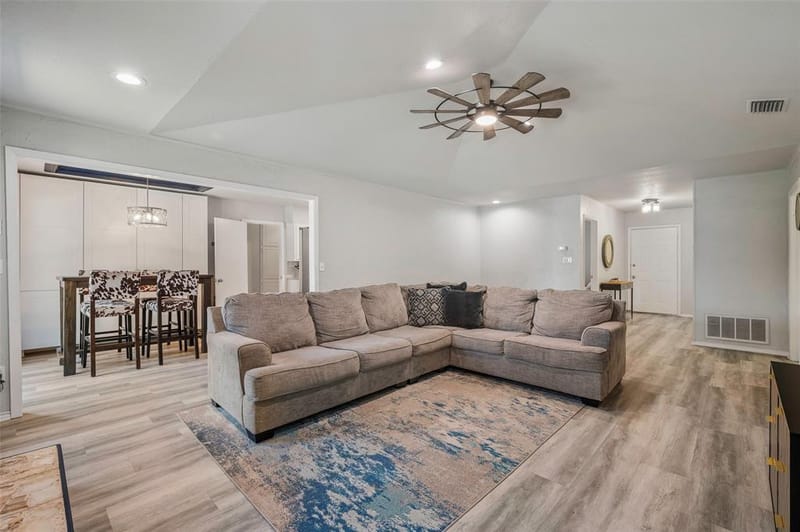 4600 Birch Street, Flower Mound TX 75028 - Photo 4