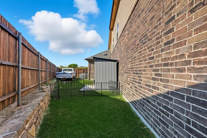 2121 Loreto Drive, Fort Worth TX 76177 - Photo 34