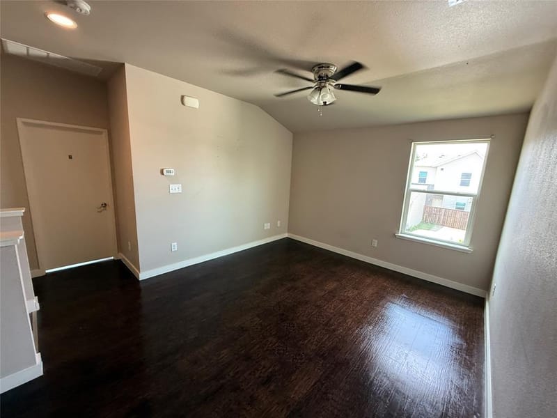 2823 South Boulevard, Dallas TX 75215 - Photo 11