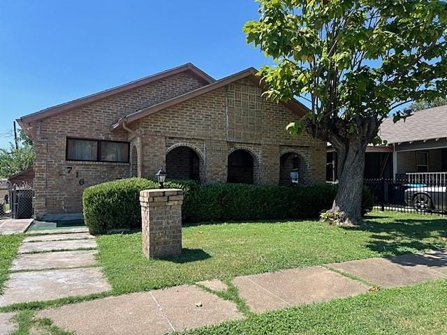 716 E Harvey Avenue, Fort Worth TX 76104 - Photo 3