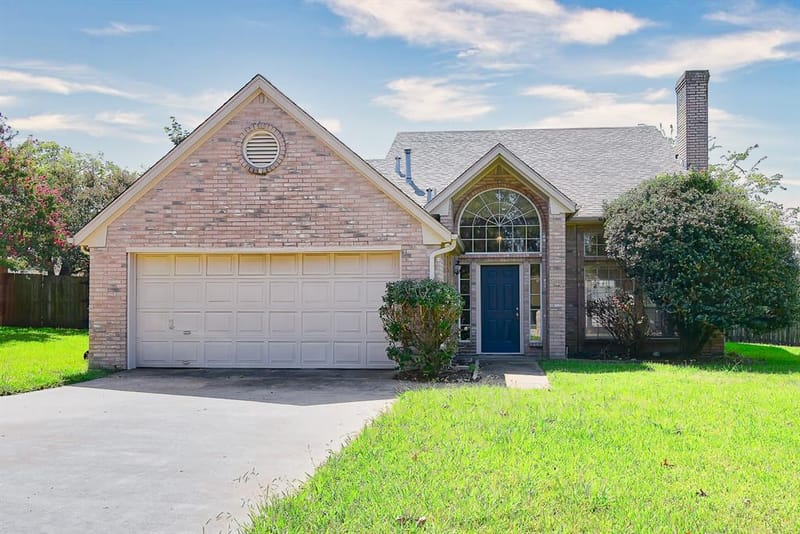 517 Highland Oaks Drive, Greenville TX 75402