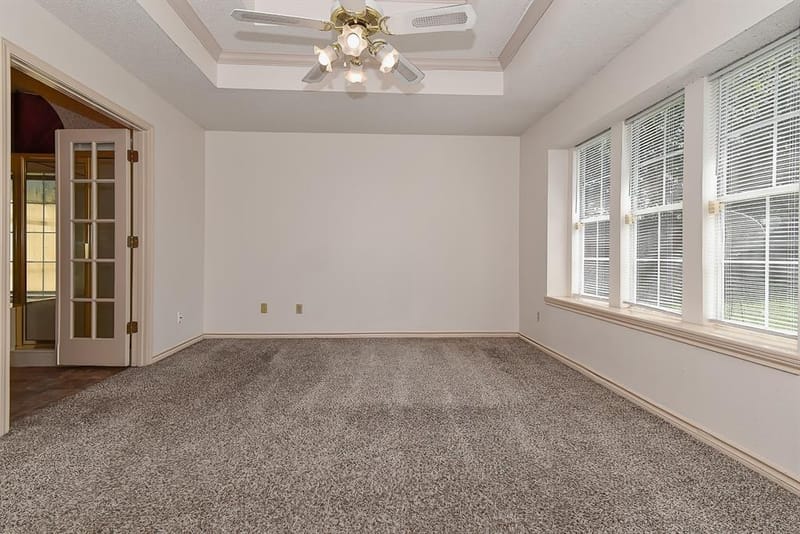 517 Highland Oaks Drive, Greenville TX 75402 - Photo 28