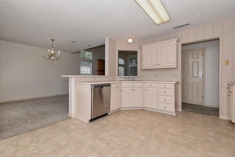 517 Highland Oaks Drive, Greenville TX 75402 - Photo 20