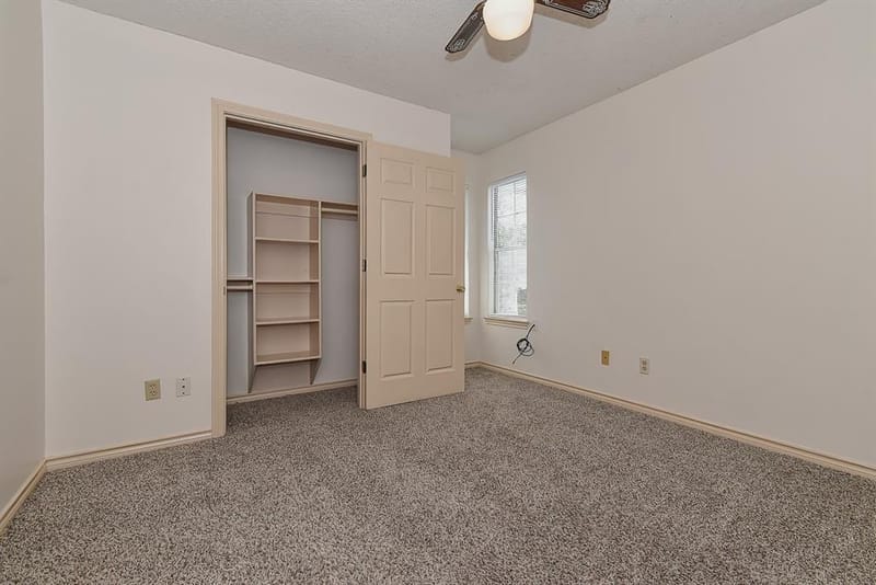 517 Highland Oaks Drive, Greenville TX 75402 - Photo 34