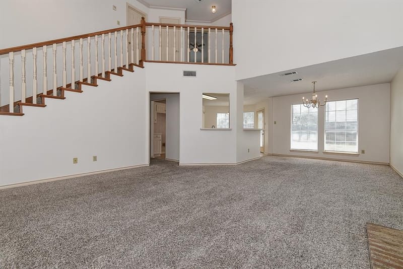517 Highland Oaks Drive, Greenville TX 75402 - Photo 10