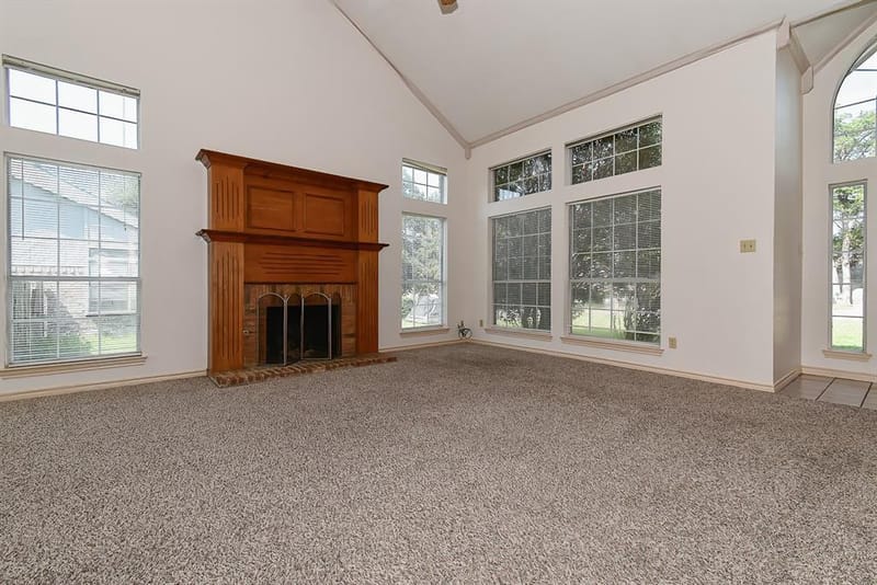 517 Highland Oaks Drive, Greenville TX 75402 - Photo 11