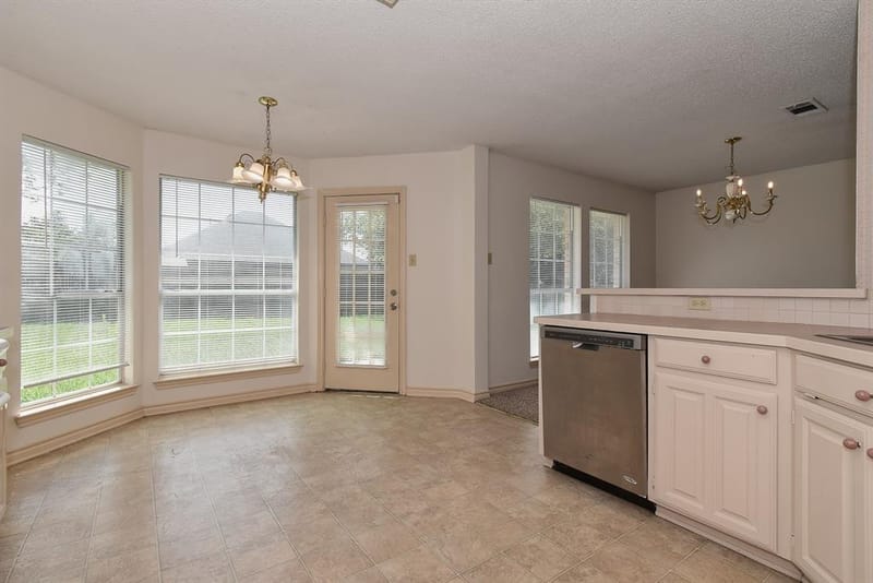 517 Highland Oaks Drive, Greenville TX 75402 - Photo 19