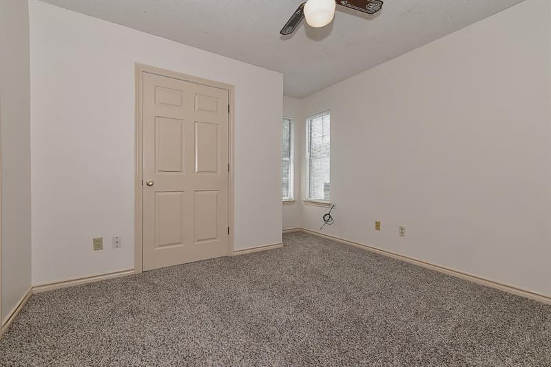 517 Highland Oaks Drive, Greenville TX 75402 - Photo 35