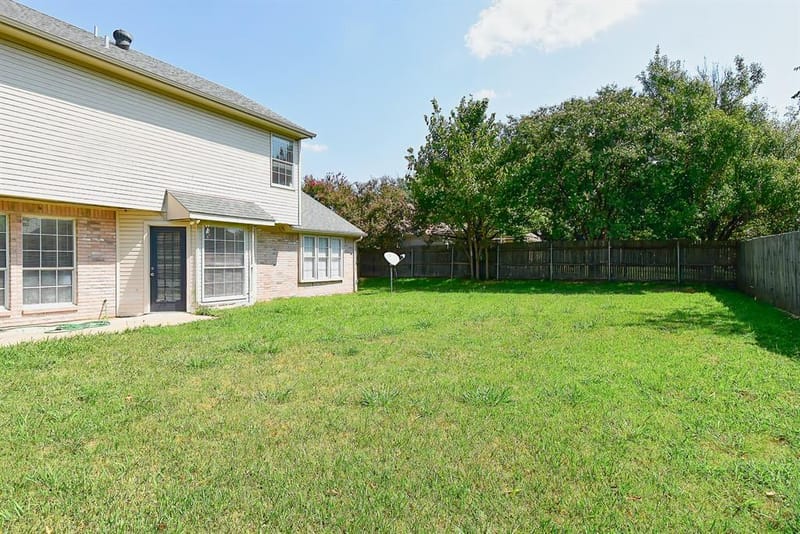 517 Highland Oaks Drive, Greenville TX 75402 - Photo 4
