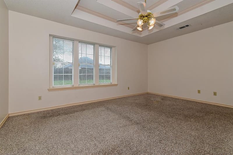 517 Highland Oaks Drive, Greenville TX 75402 - Photo 25