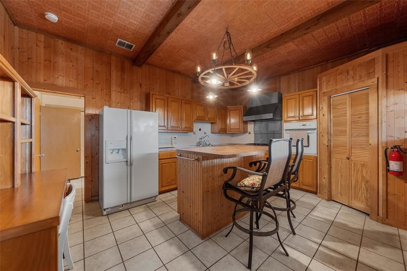 303 Westlake Drive, Woodway TX 76712 - Photo 7