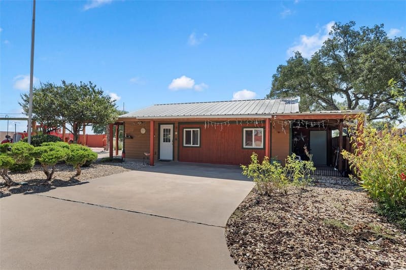 303 Westlake Drive, Woodway TX 76712 - Photo 20