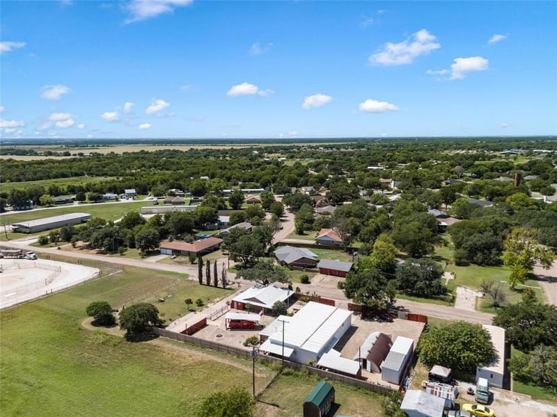 303 Westlake Drive, Woodway TX 76712 - Photo 38