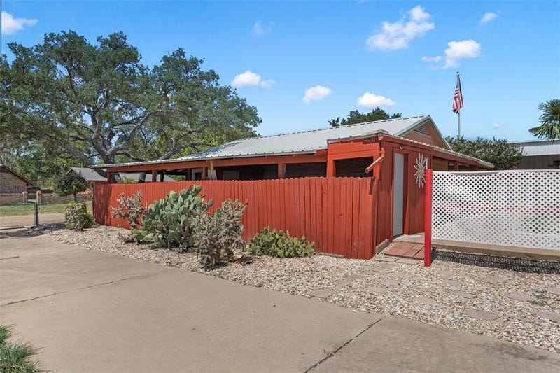 303 Westlake Drive, Woodway TX 76712 - Photo 29