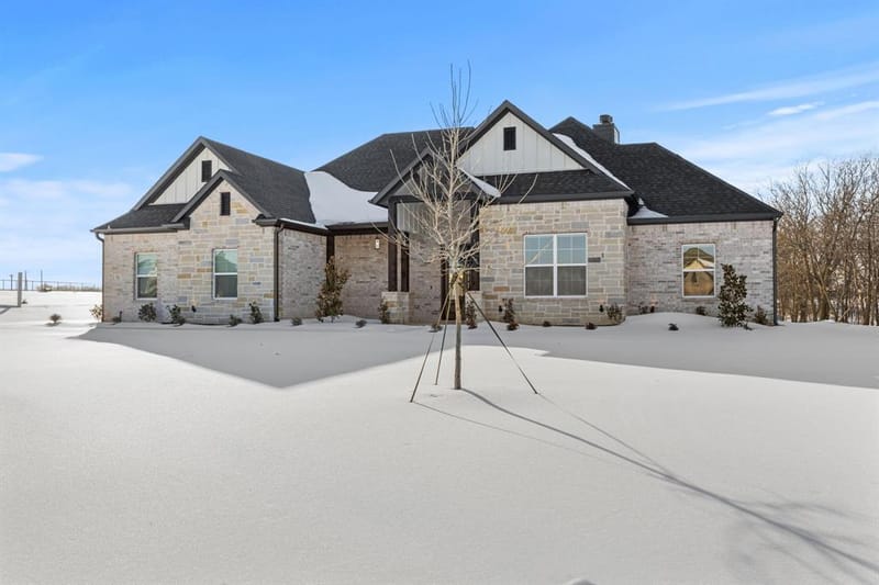73 Dove Landing Road, Valley View TX 76272 - Photo 2