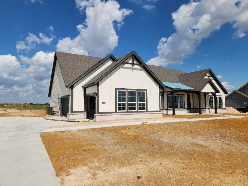12416 Hornfels Drive, Krum TX 76249