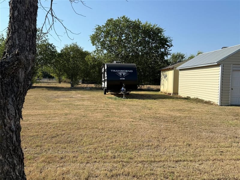 501 E Fitzgerald Street, Bangs TX 76823 - Photo 18