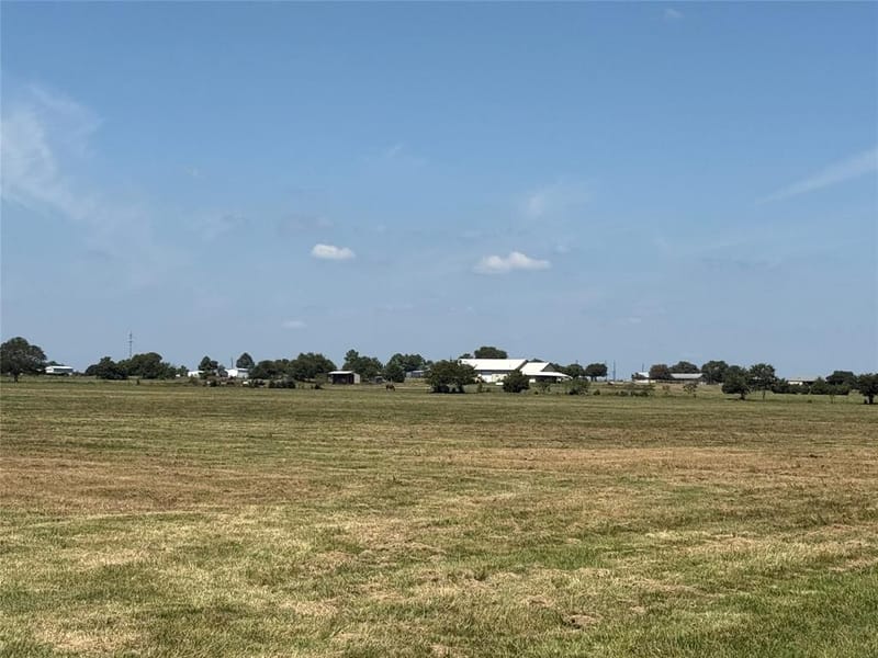 808 W Line Road, Whitesboro TX 76273 - Photo 36
